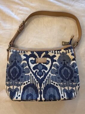 Sakroots Navy and Cream Patterned Shoulder Bag with Tan Strap